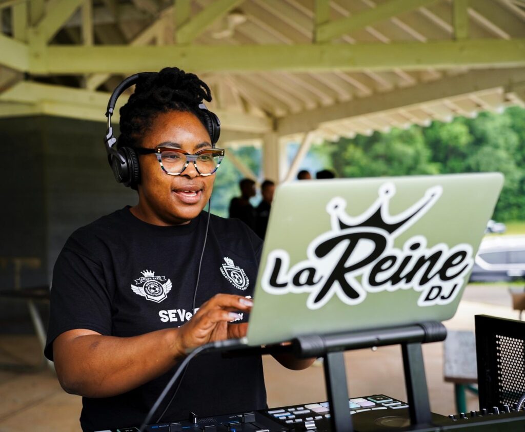 Female DJ